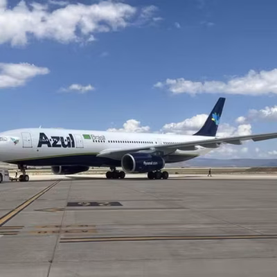 Azul prices global bonds