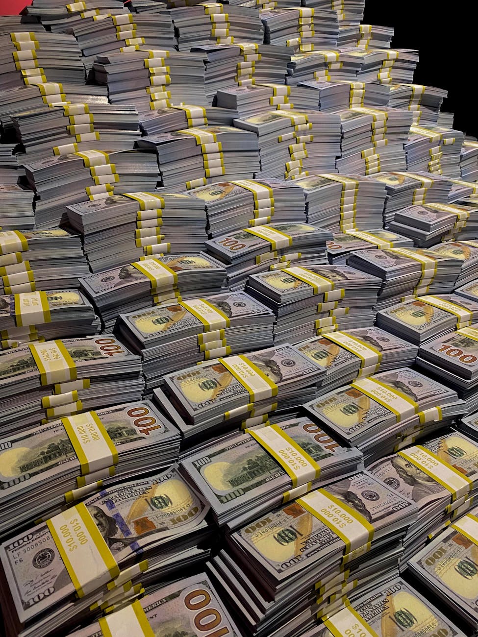 Investors see 'huge momentum' in Venezuela as restructuring begins - LatinFinance